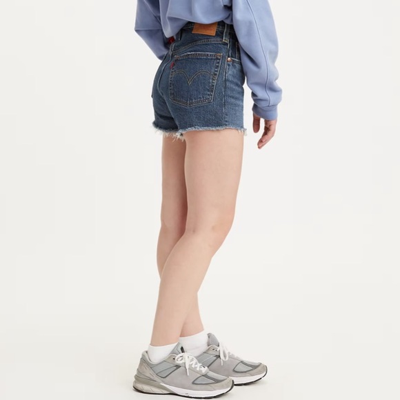 Levi’s 501 High Rise Shorts - Picture 2 of 9